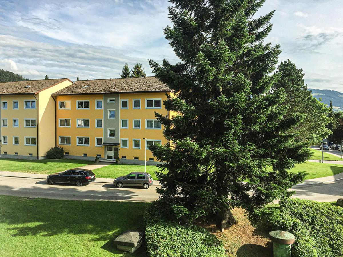 Fewo Angela - Haus Hochgrat Apartment Оберщауфен Екстериор снимка